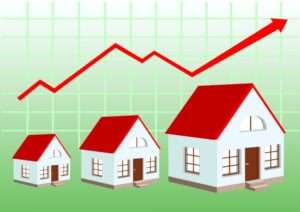 A chart showing an upward trend with increasing house sizes, symbolizing rising home costs in the Miami real estate market predictions for 2025.