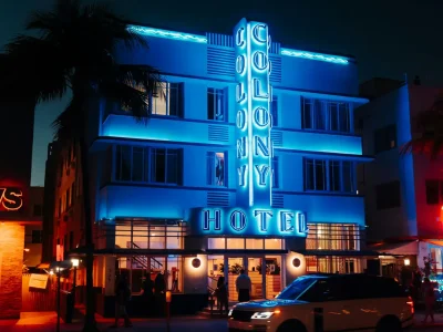 Colony Hotel at Night – Miami’s Iconic Neon Landmark Miami Real Estate